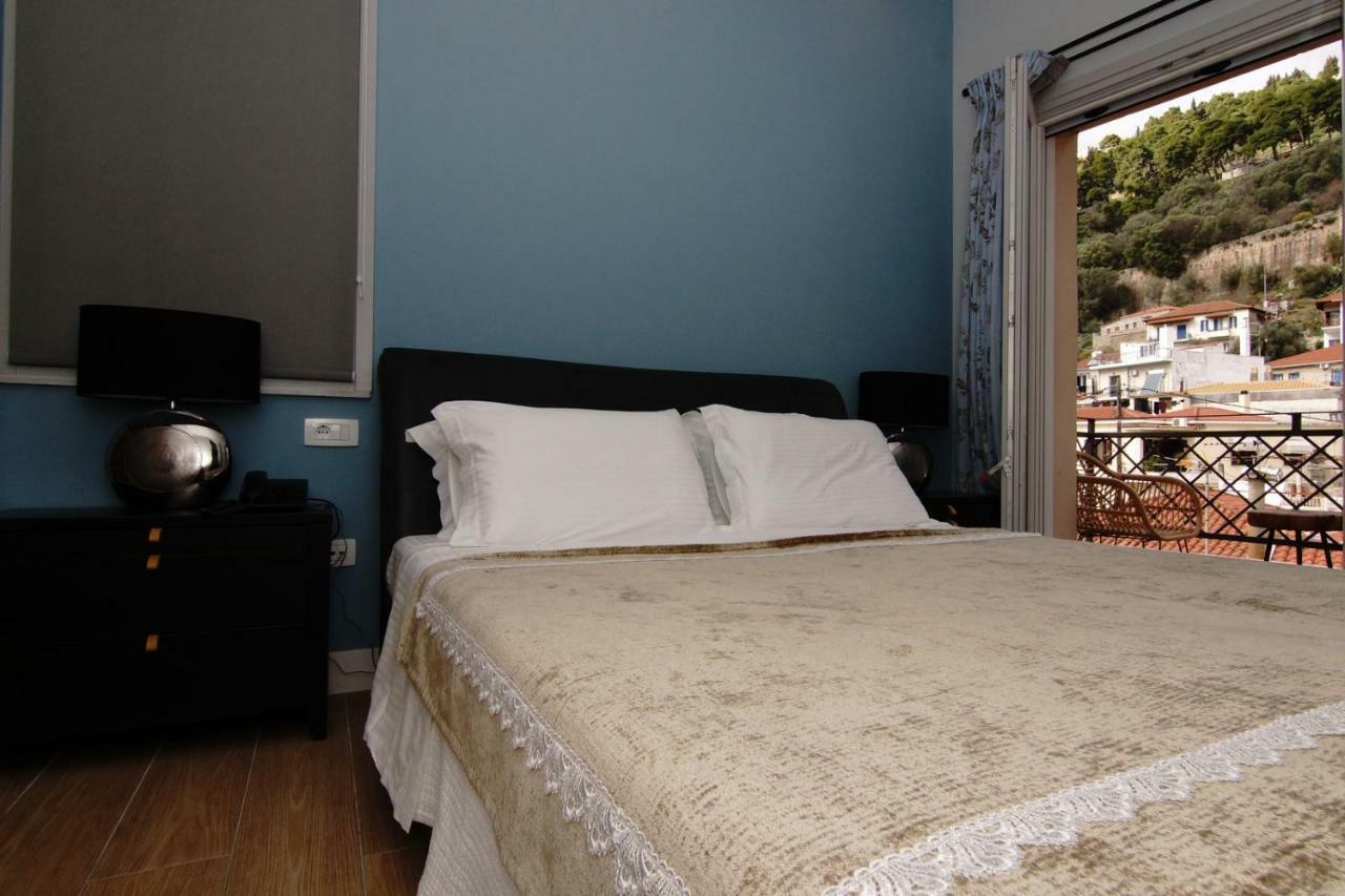 Amaryllis Hotel Nafpaktos Eksteriør billede